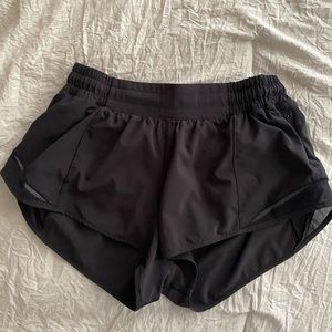 Black lululemon hotty hot short